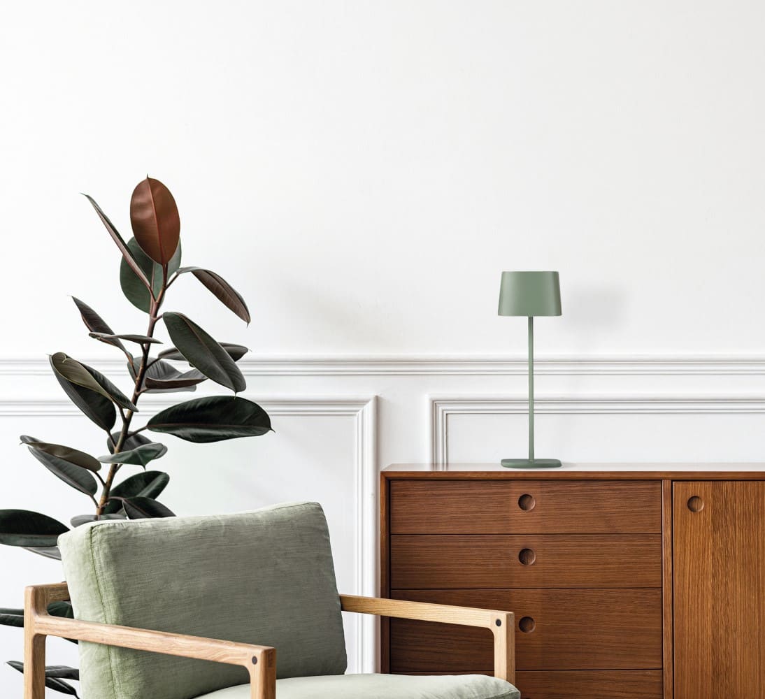 Stroll Portable Table Lamp