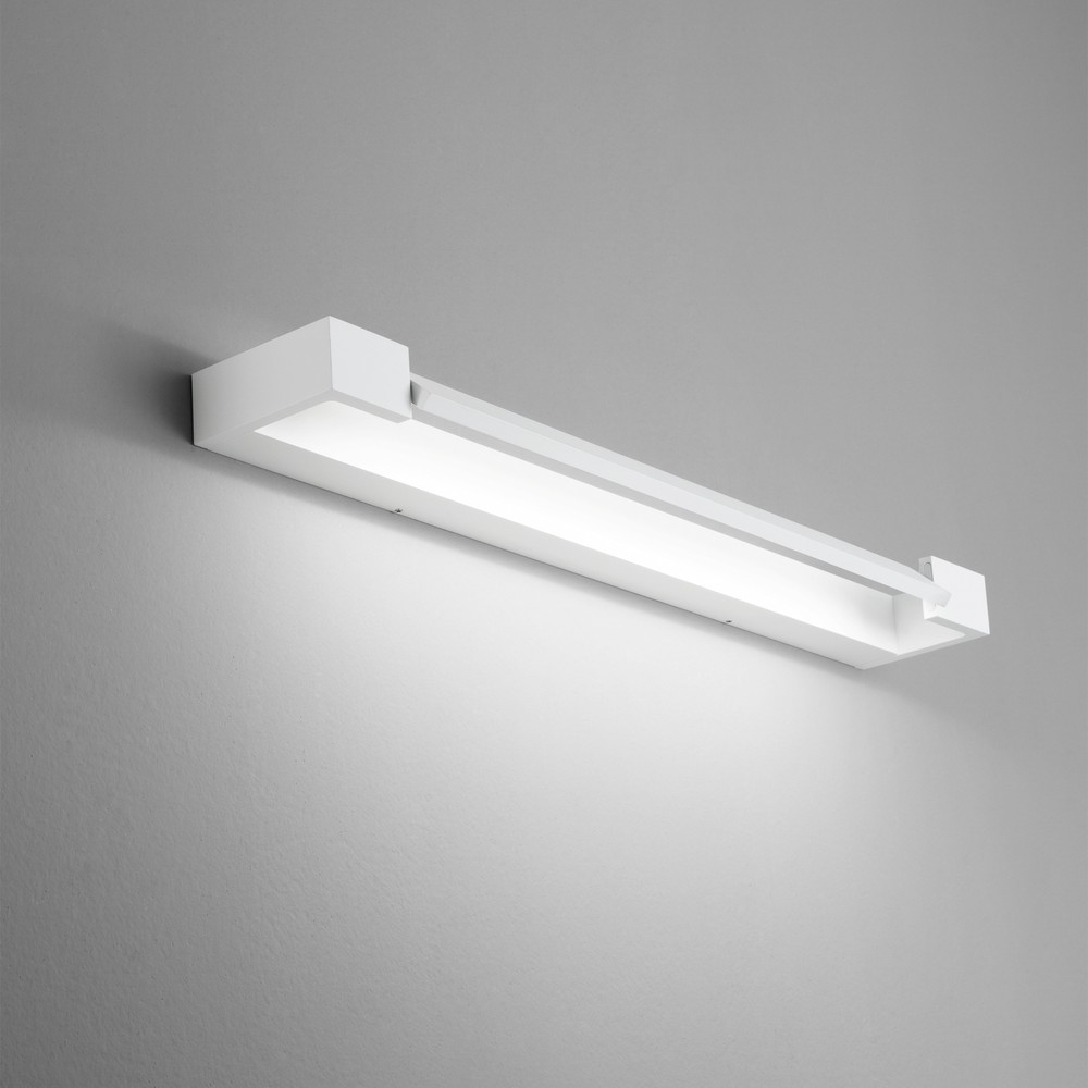 Balance Wall Light