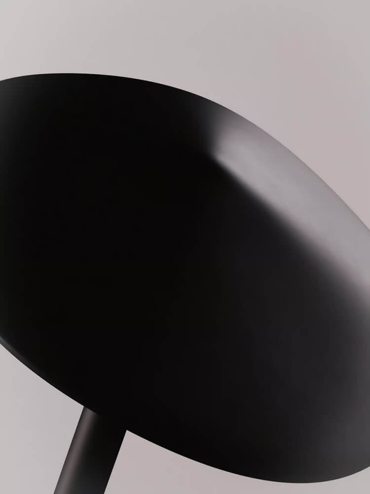 Class 2810 Outdoor Floor Lamp