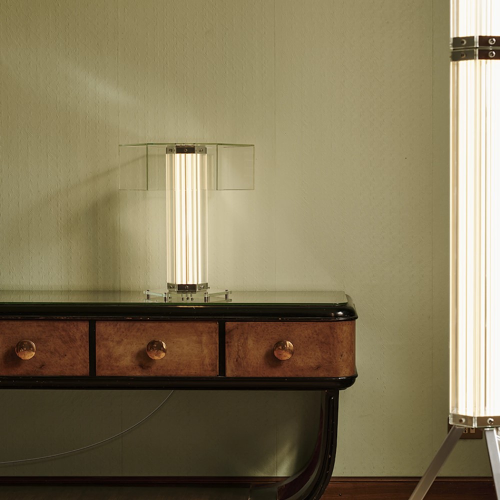 Superwire Table Lamp