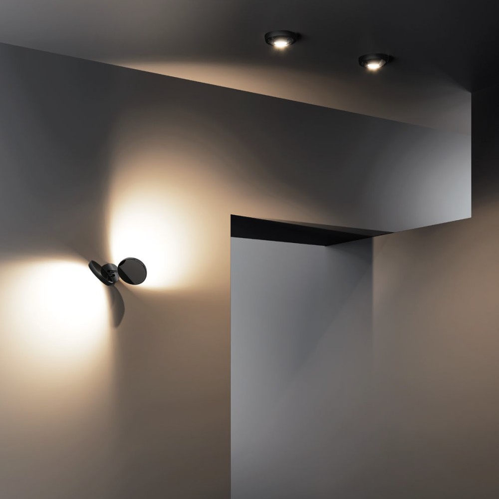 Nautilus Dim–to–Warm Wall Light