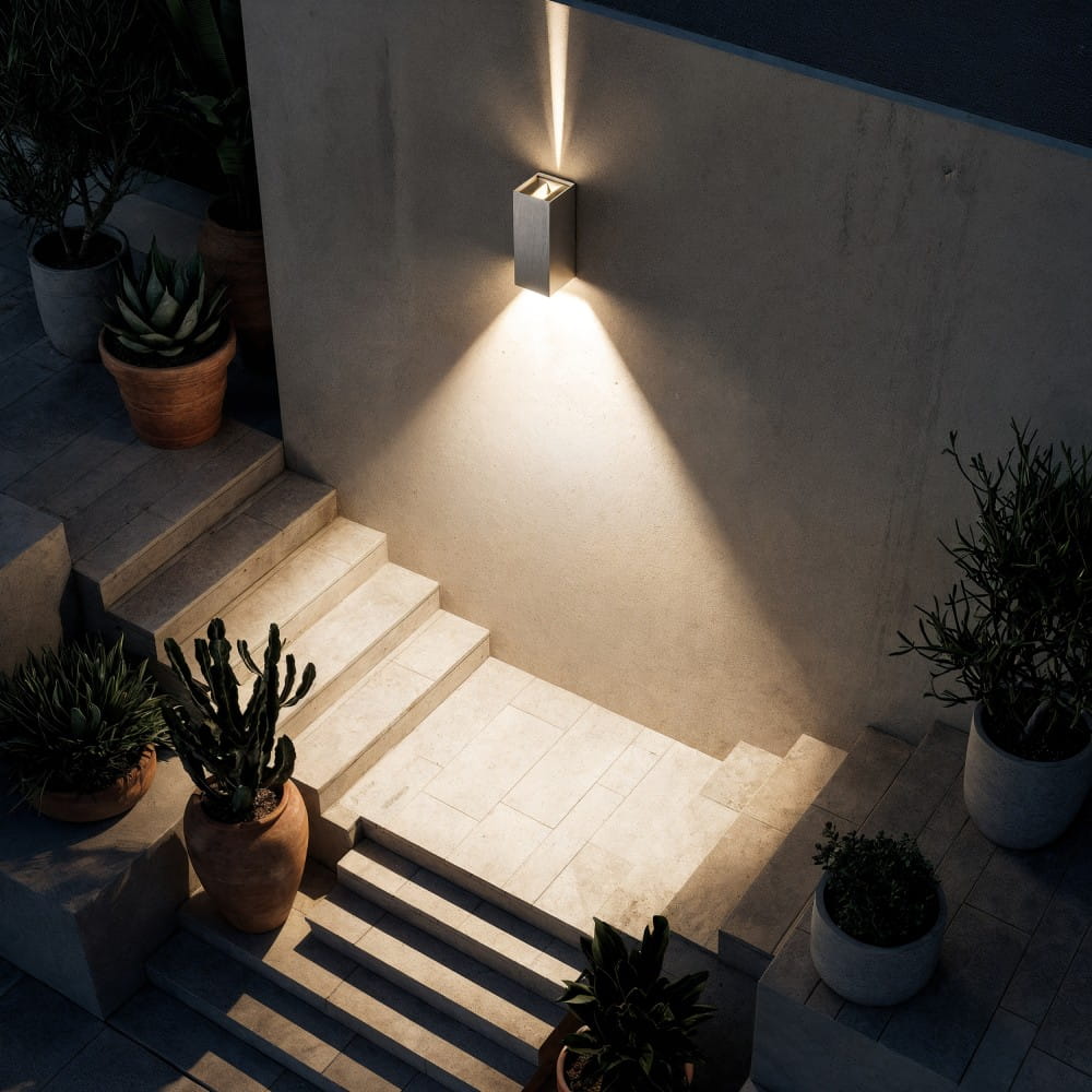 Lumo Wall Light