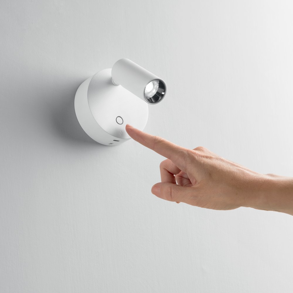 Elf Wall Light