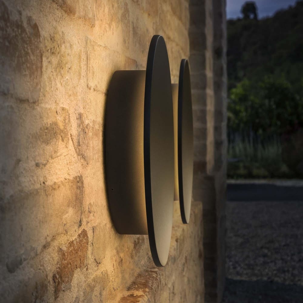 Punto Outdoor Wall Light