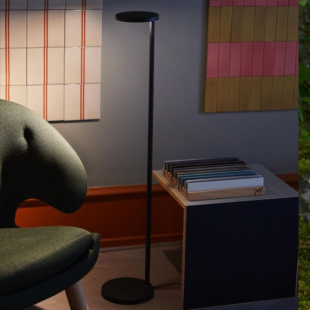 Oblique USB-C Floor Lamp
