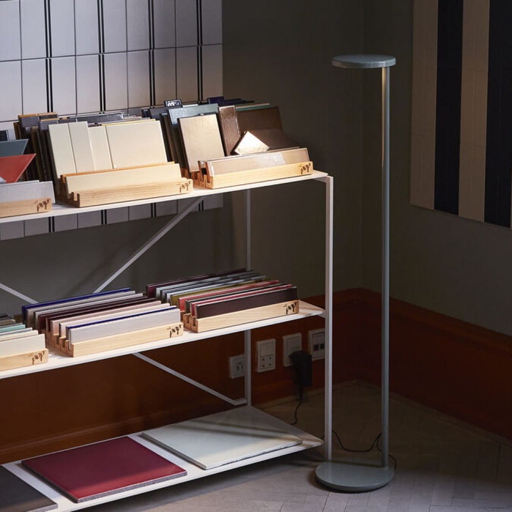 Oblique USB-C Floor Lamp
