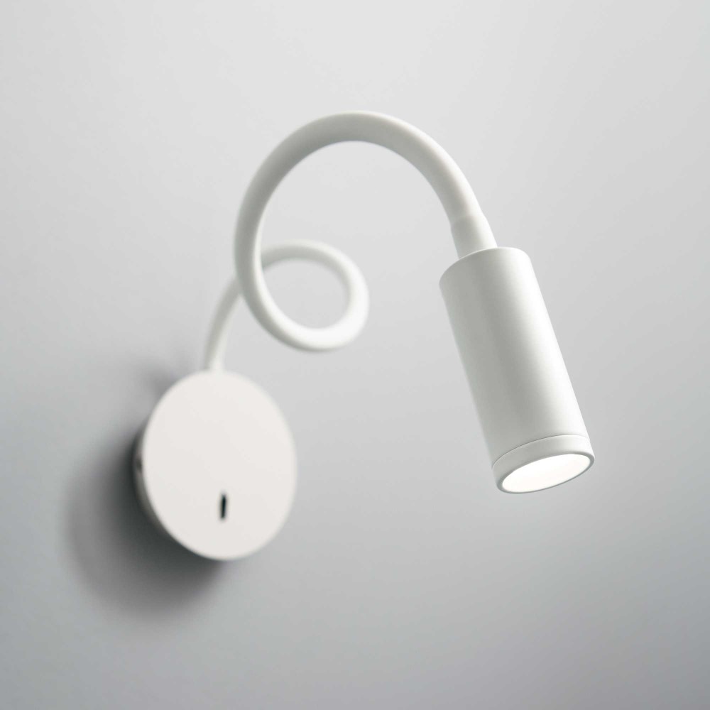 Focus 2 Wall Light