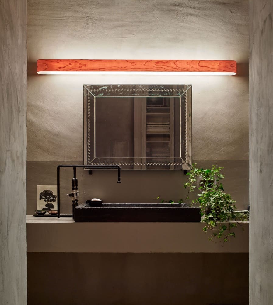 LZF Lamps I-Club Slim stenska svetilka | formasvetila.si