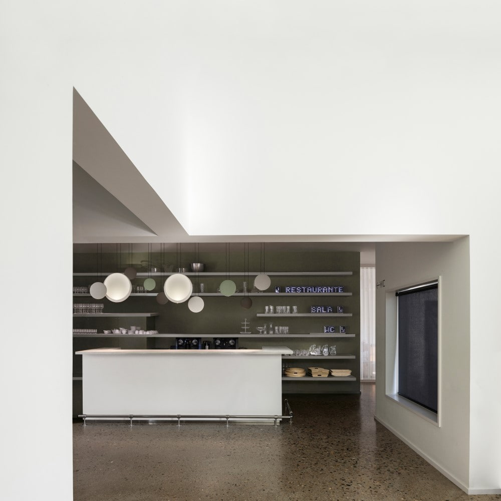 Vibia Cosmos 2516 viseča svetilka | formasvetila.si