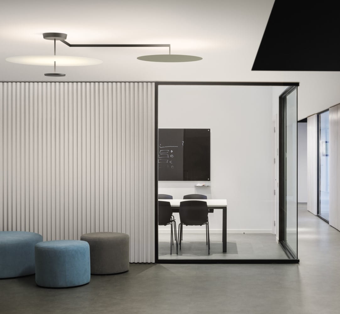 Vibia Flat 5924 stropna svetilka | formasvetila.si