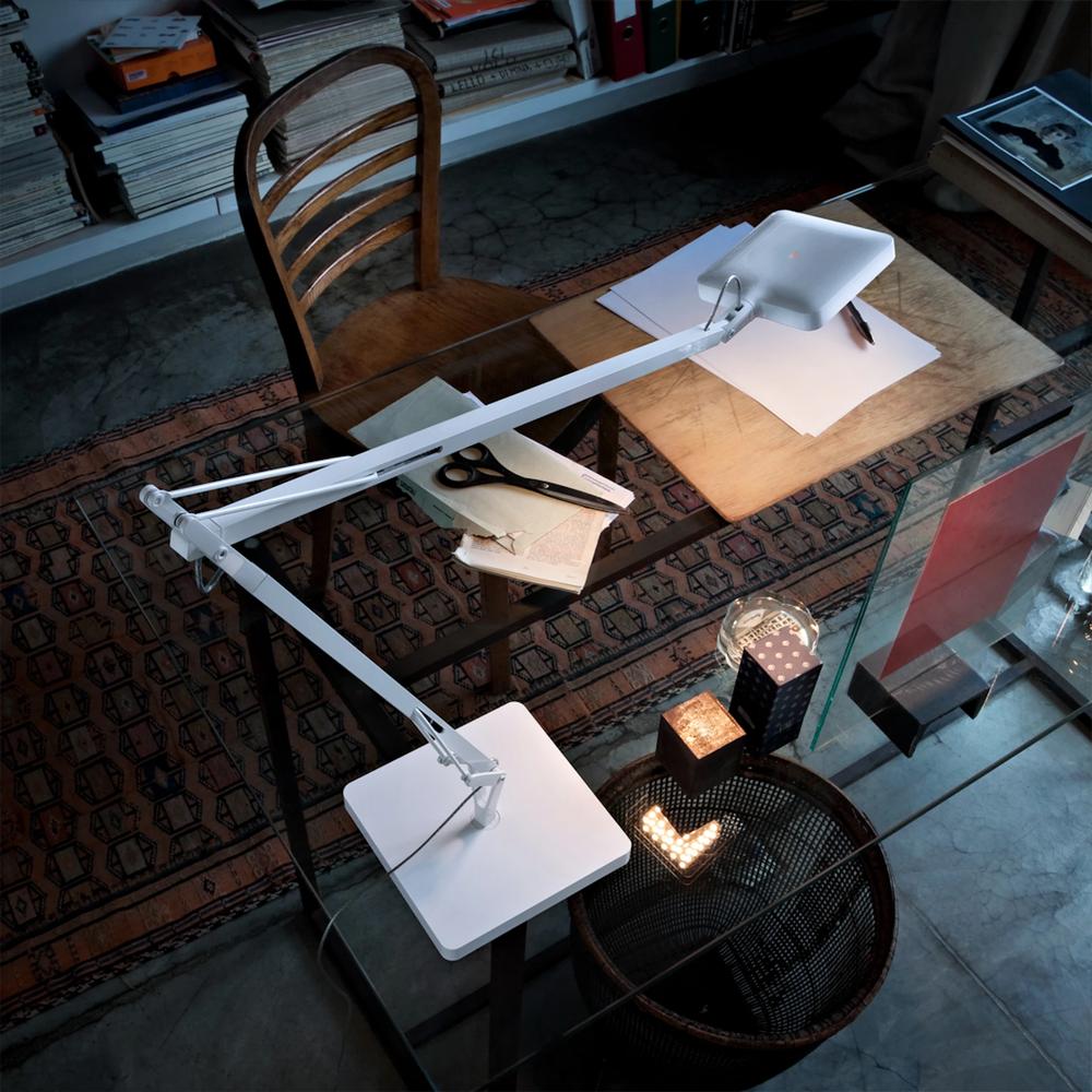 Flos Kelvin LED Base namizna svetilka | formasvetila.si