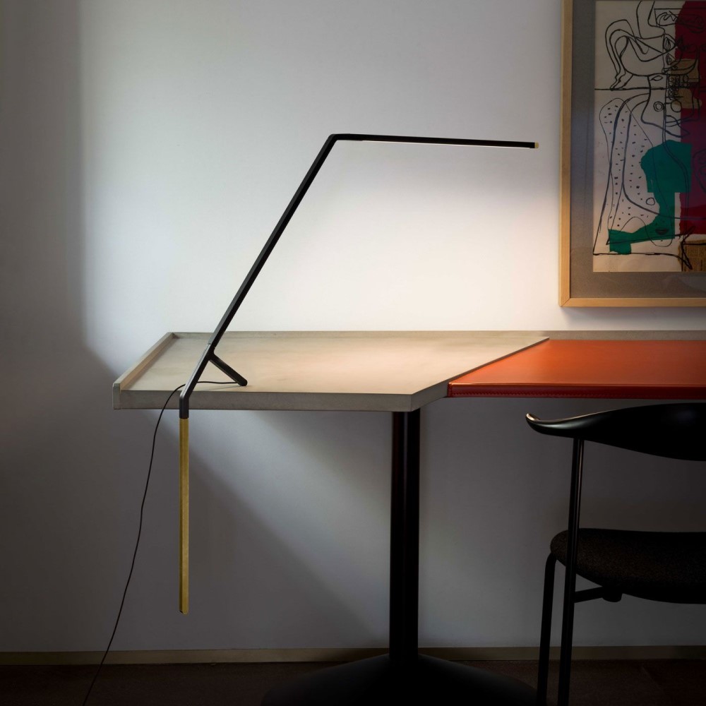 Nemo Lighting Bird namizna svetilka | formasvetila.si