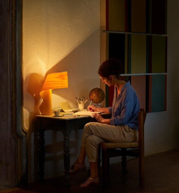LZF Lamps Air namizna svetilka | formasvetila.si