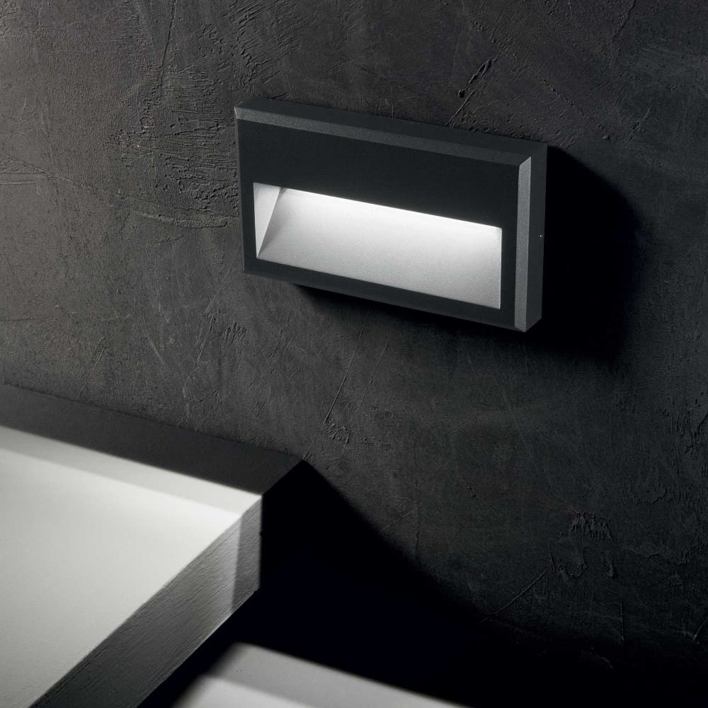 Ideal lux Febe zunanja stenska svetilka | formasvetila.si