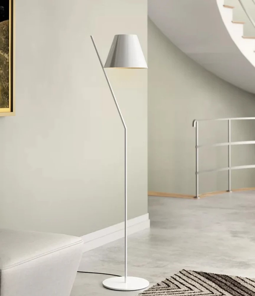Artemide La Petite stoječa svetilka | formasvetila.si