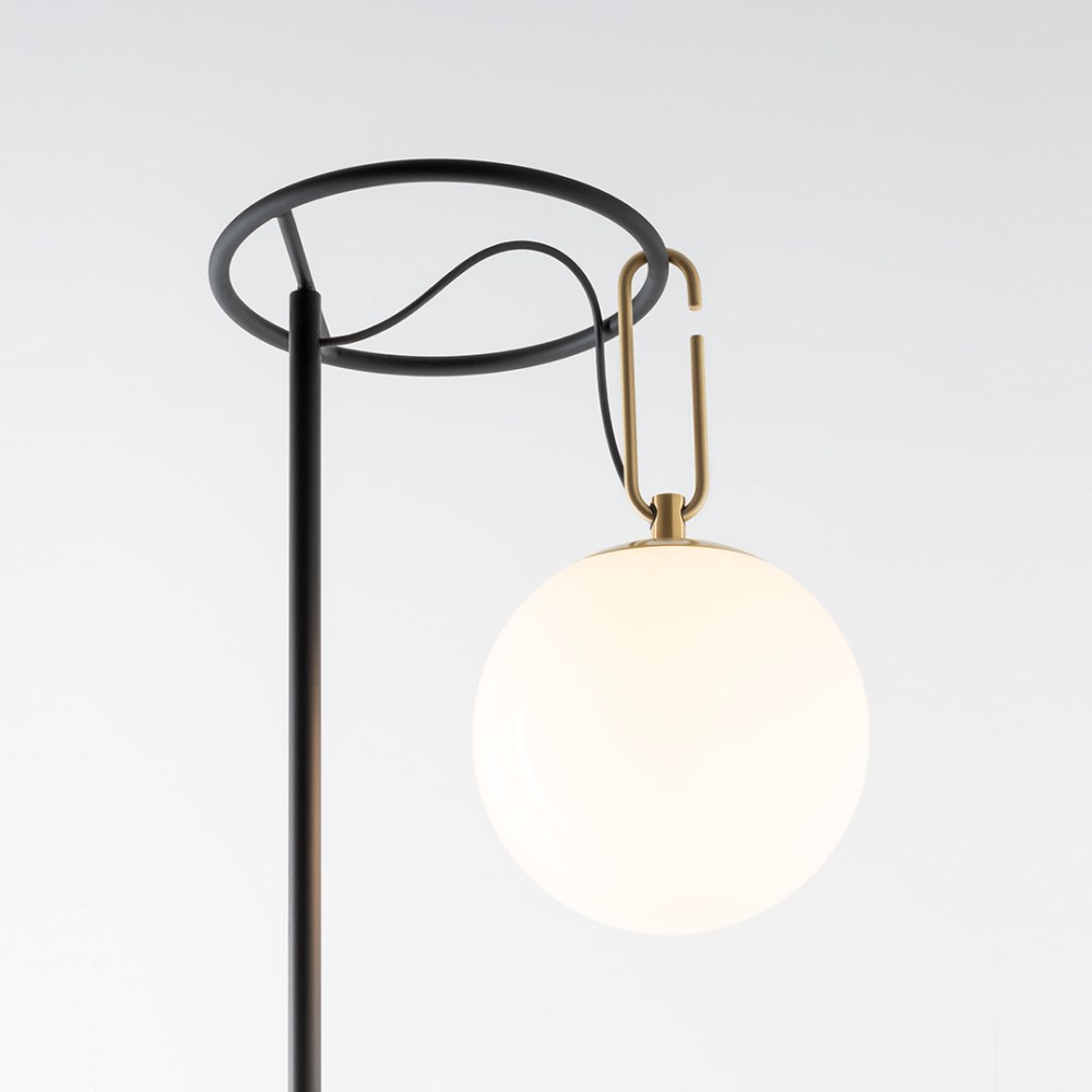 Artemide Nh stoječa svetilka | formasvetila.si