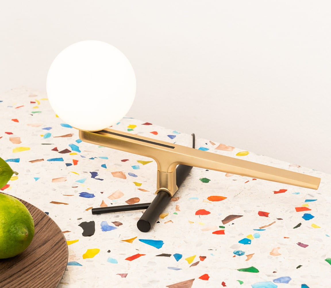 Artemide Yanzi namizna svetilka | formasvetila.si