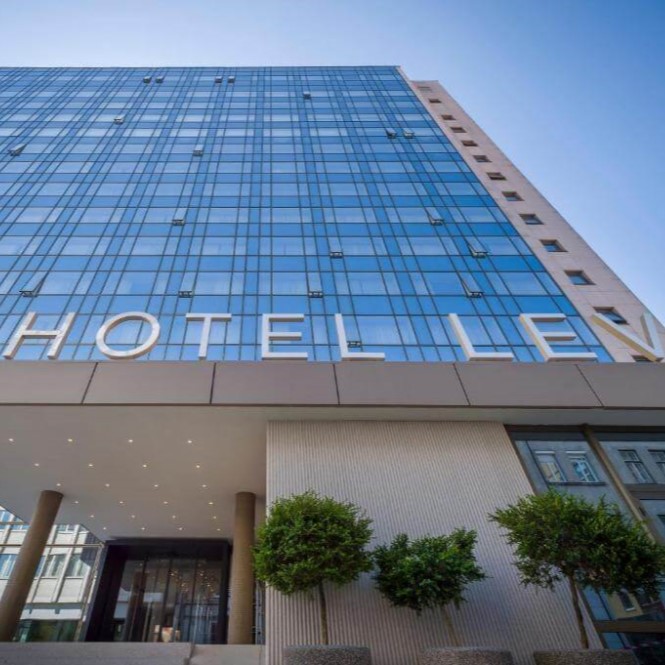 Hotel Lev